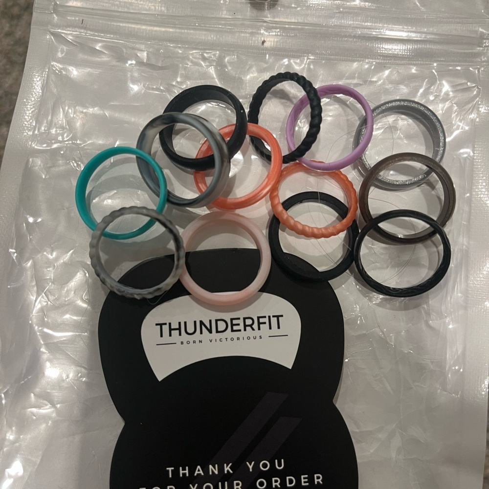Women's Silicone Ring Set - Multi-Color